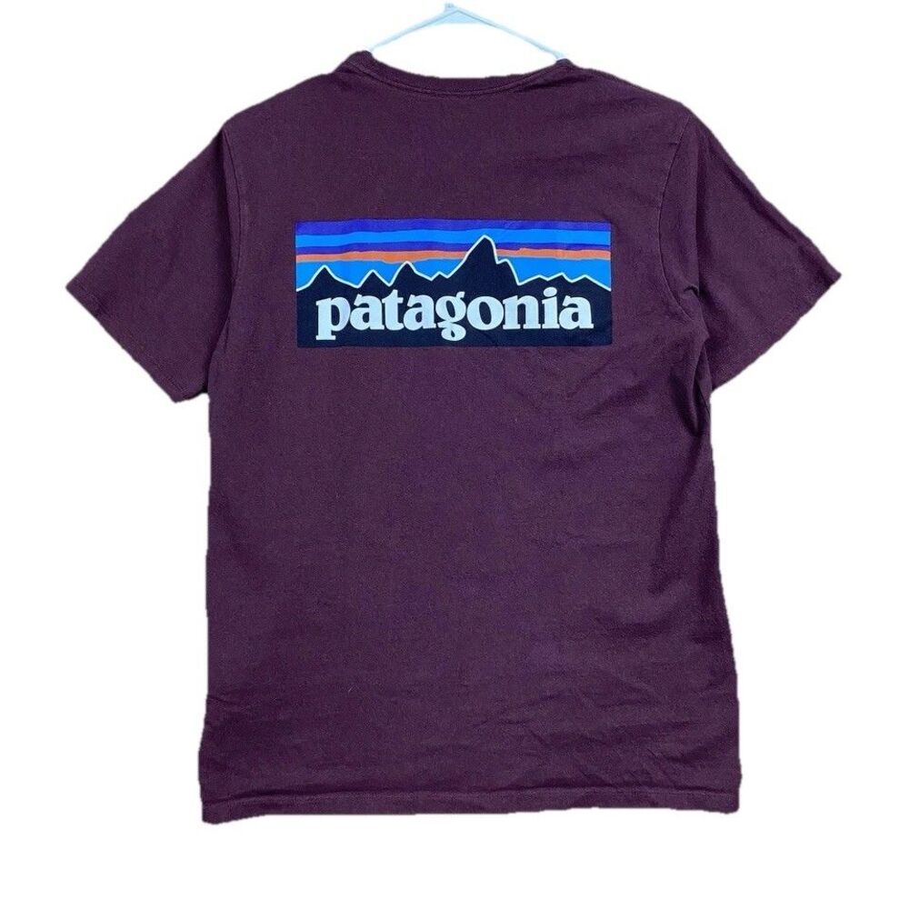 Patagonia Responsibili-Tee T-Shirt XS Maroon Organic Cotton Logo Graphic